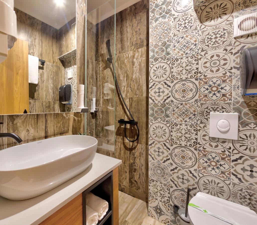 Hotel Sinan Han Mostar Eksteriør billede